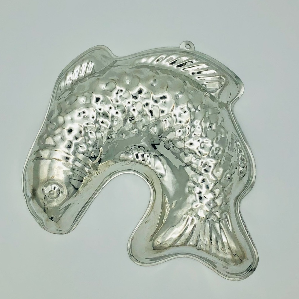 Vintage Fish Jell-O Mold / Cake Pan - Picture 2 of 4